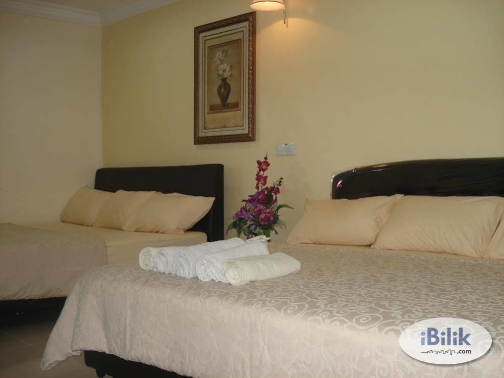 Casavilla Travellers Lodge Taiping Exterior photo